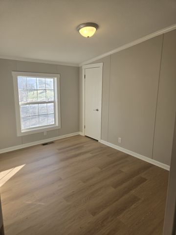 223 E Park Ave, Gallatin, TN 37066