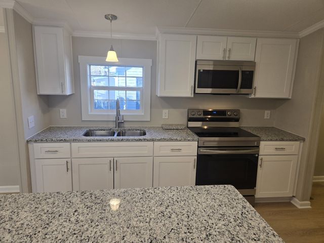 223 E Park Ave, Gallatin, TN 37066