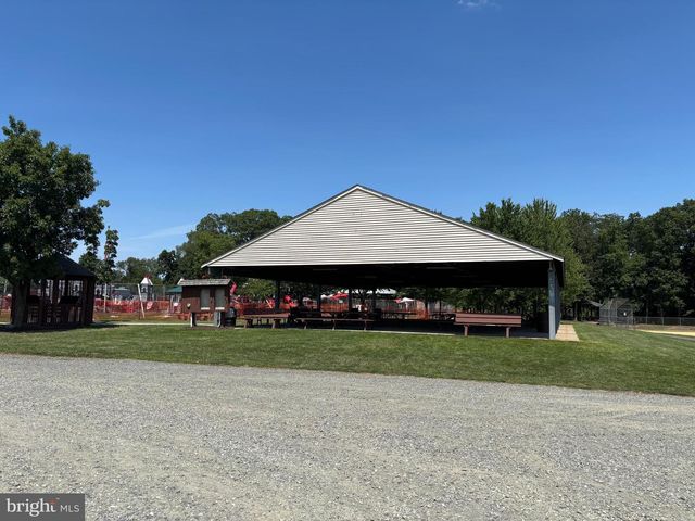 104 LARRABEE WAY, Royersford, PA 19468