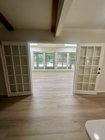 6002 Norfolk Avenue, Lubbock, TX 79413