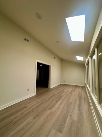 6002 Norfolk Avenue, Lubbock, TX 79413