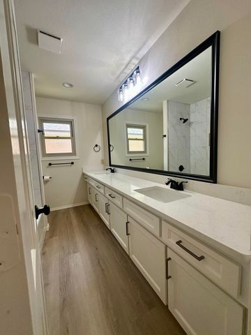 6002 Norfolk Avenue, Lubbock, TX 79413