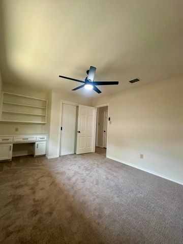 6002 Norfolk Avenue, Lubbock, TX 79413