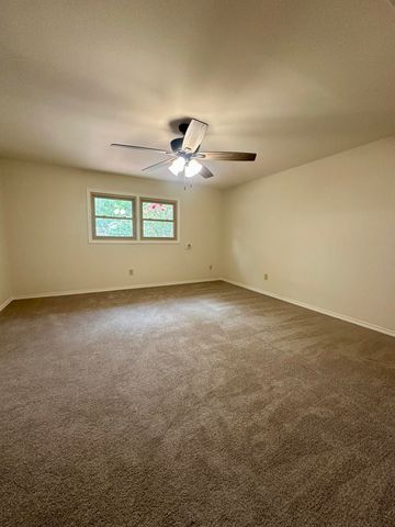 6002 Norfolk Avenue, Lubbock, TX 79413