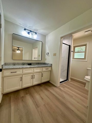 6002 Norfolk Avenue, Lubbock, TX 79413