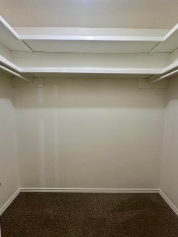 6002 Norfolk Avenue, Lubbock, TX 79413