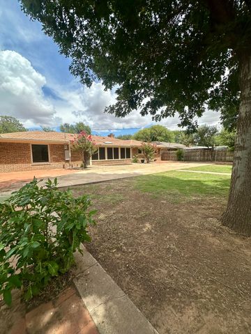 6002 Norfolk Avenue, Lubbock, TX 79413