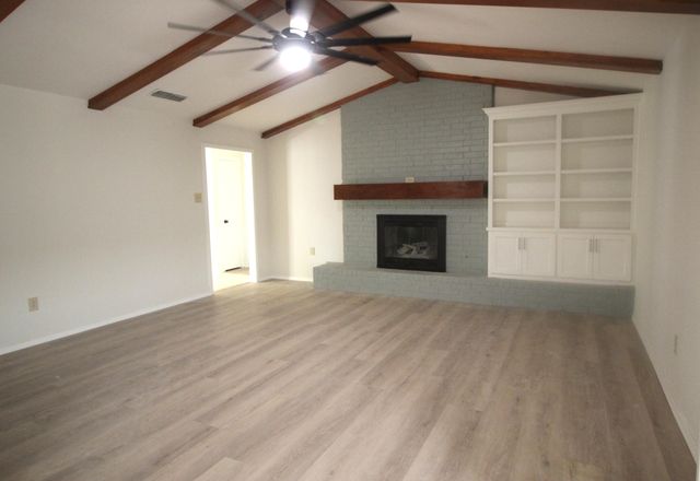 6002 Norfolk Avenue, Lubbock, TX 79413