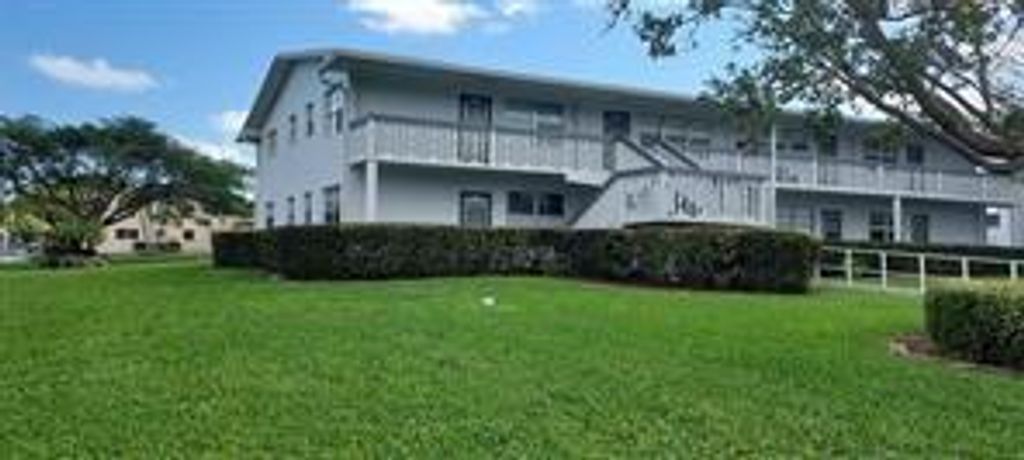 86 Westbury 86, Deerfield Beach, FL 33442