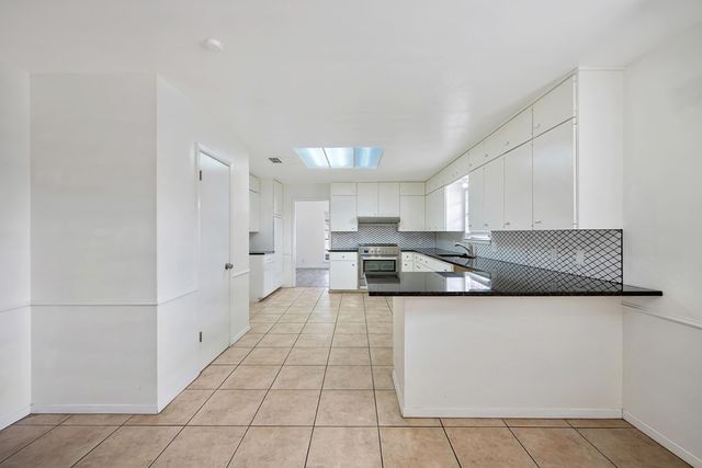 2333 Siesta Lane, Midland, TX 79705