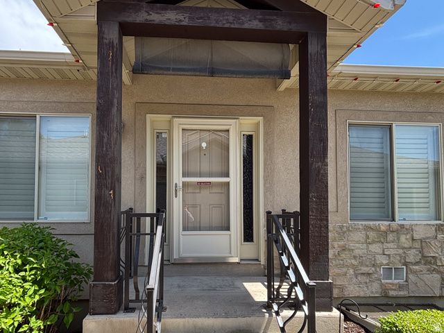 928 W 20 N, Orem, UT 84057