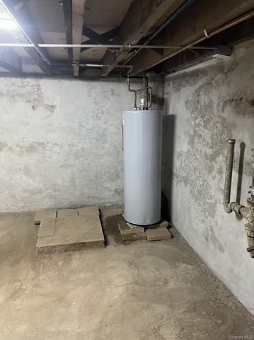 102-51 Jamaica Avenue, Richmond Hill, NY 11418