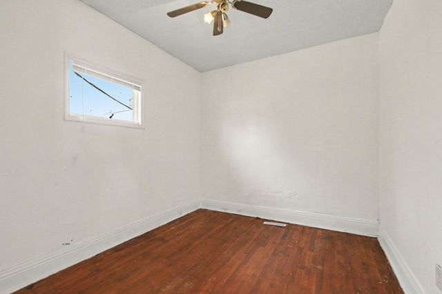 1137 W 25th Avenue, Gary, IN 46407
