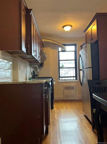 15010 71st Avenue 6J, Flushing, NY 11367