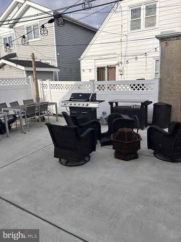 7 N JEROME AVE, Margate City, NJ 08402