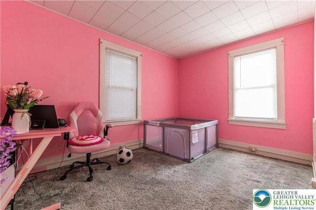 2824 Nazareth Road, Palmer Twp, PA 18045