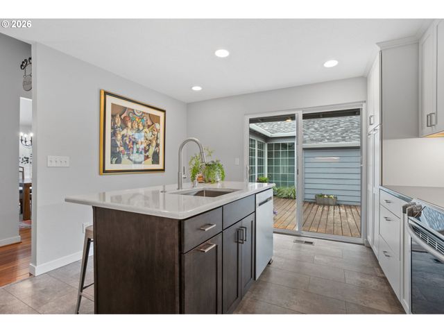 13180 Sw TAPADERA St, Beaverton, OR 97008