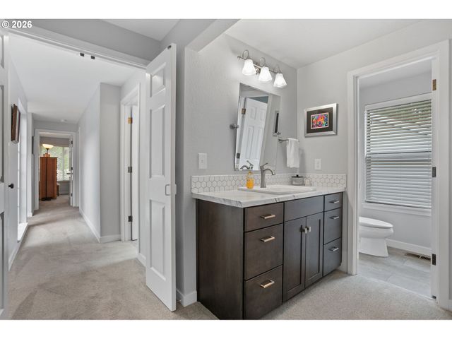 13180 Sw TAPADERA St, Beaverton, OR 97008