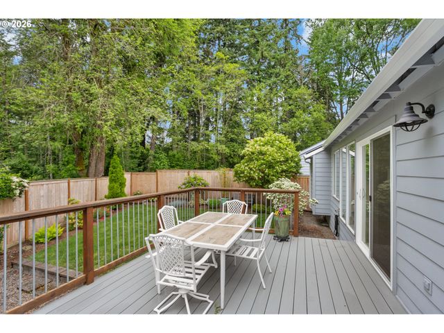 13180 Sw TAPADERA St, Beaverton, OR 97008