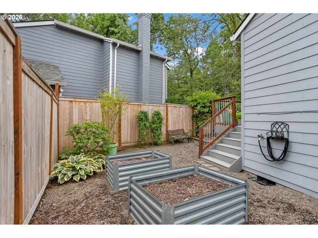 13180 Sw TAPADERA St, Beaverton, OR 97008
