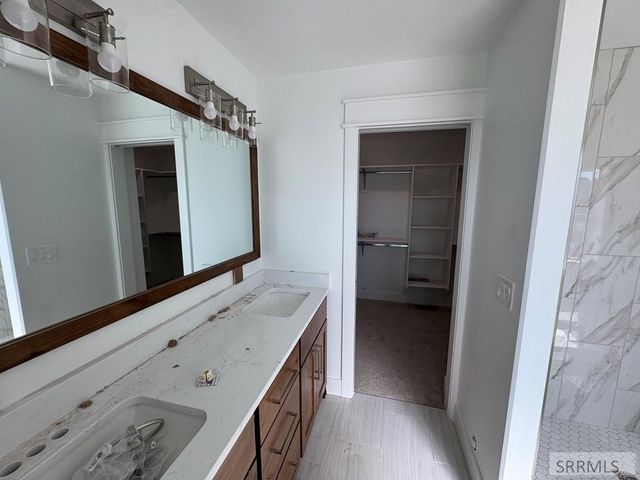 3013 Dewinter Dr, Pocatello, ID 83204