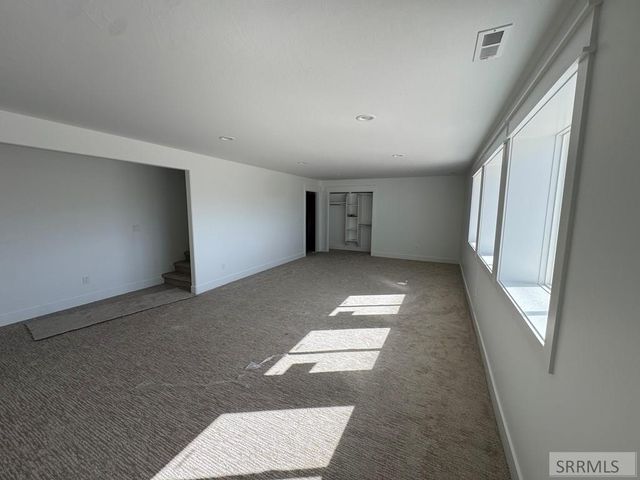 3013 Dewinter Dr, Pocatello, ID 83204