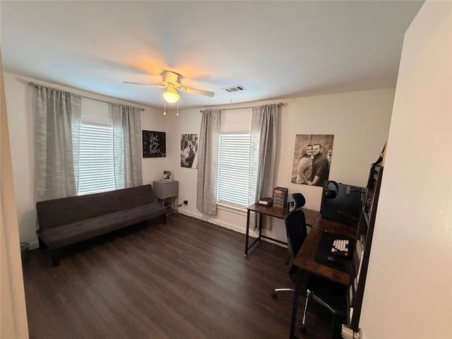 312 E H Street, Russellville, AR 72801