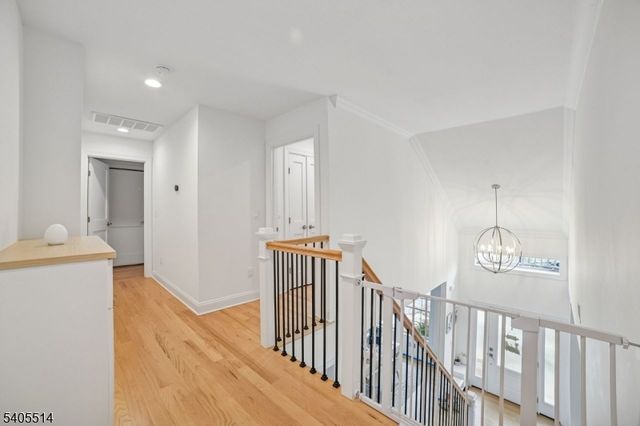 4 Scott Ter, Livingston Twp., NJ 07039