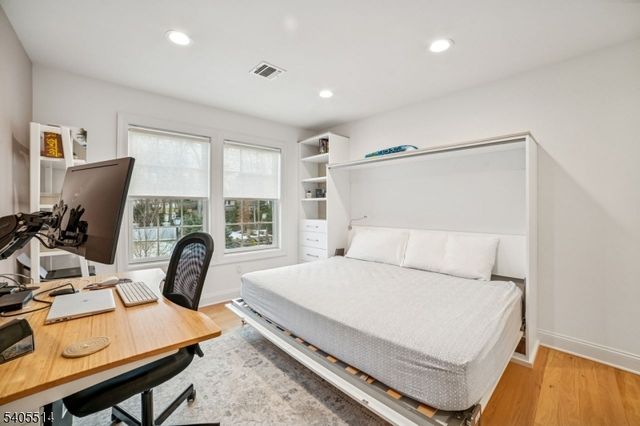 4 Scott Ter, Livingston Twp., NJ 07039