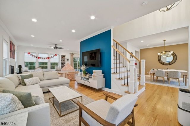 4 Scott Ter, Livingston Twp., NJ 07039