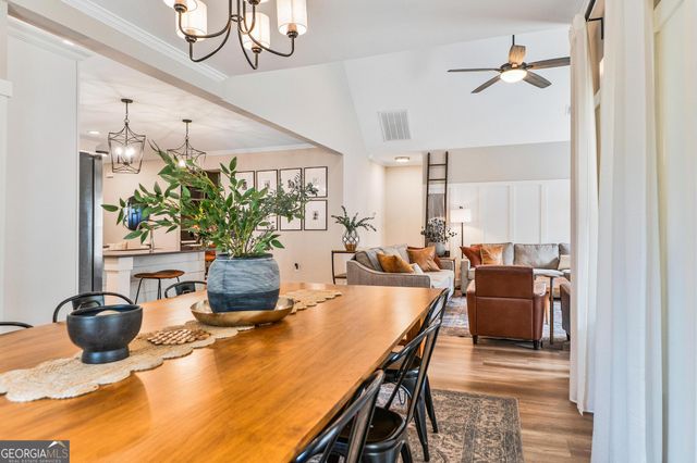 155 Creekside Lane, Forsyth, GA 31029