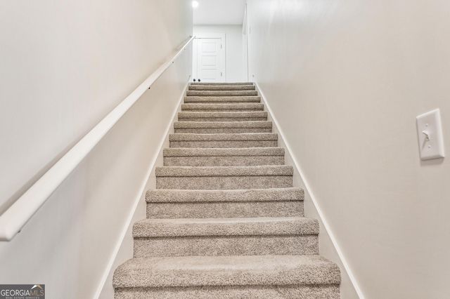 155 Creekside Lane, Forsyth, GA 31029