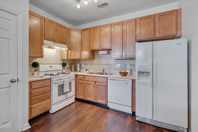 2210 Raven Road 106, Raleigh, NC 27614