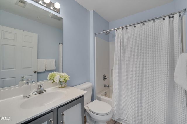 2210 Raven Road 106, Raleigh, NC 27614