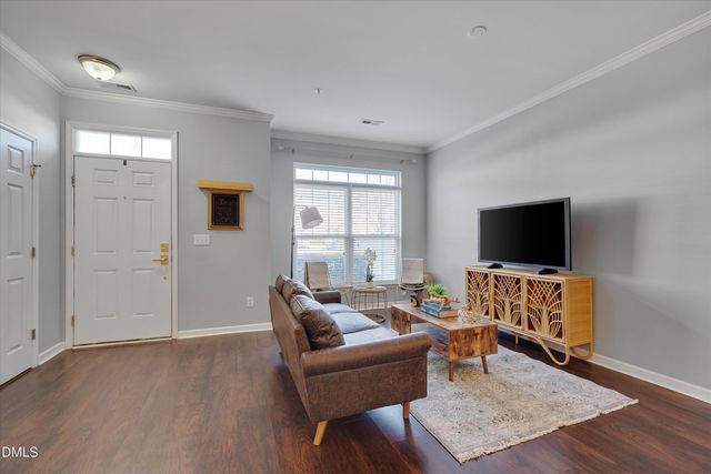 2210 Raven Road 106, Raleigh, NC 27614