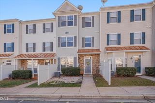 2210 Raven Road 106, Raleigh, NC 27614