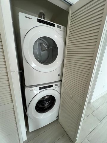 2000 Metropica Way 1004, Sunrise, FL 33323