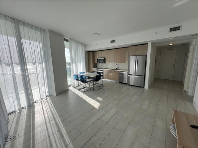 2000 Metropica Way 1004, Sunrise, FL 33323