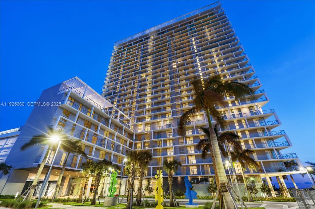 2000 Metropica Way 1004, Sunrise, FL 33323