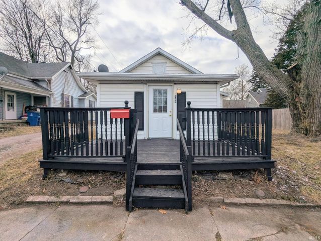 221 N G Street, Marion, IN 46952