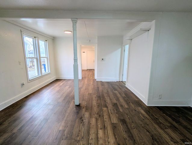 221 N G Street, Marion, IN 46952