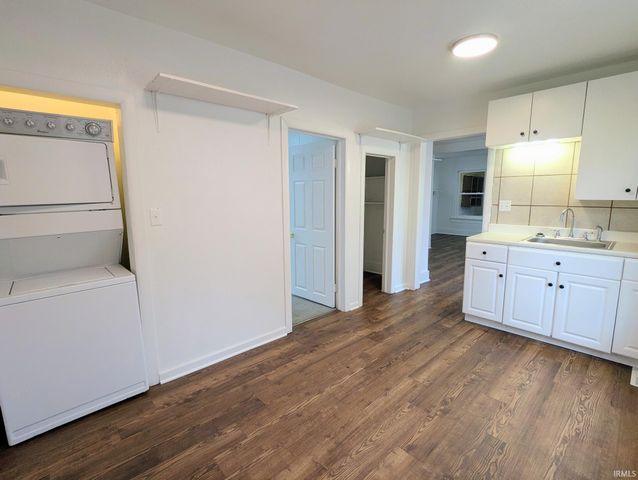 221 N G Street, Marion, IN 46952