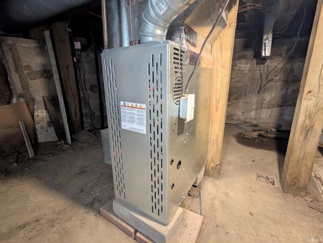 221 N G Street, Marion, IN 46952