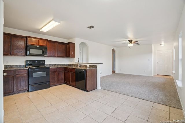 6723 Luckey Path, San Antonio, TX 78252