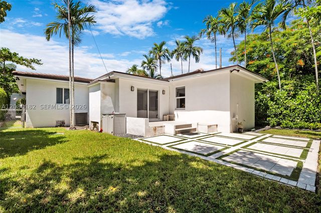 817 Tangier St, Coral Gables, FL 33134
