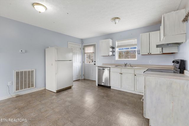 2422 Scenic Mountain Drive Drive, Sevierville, TN 37876