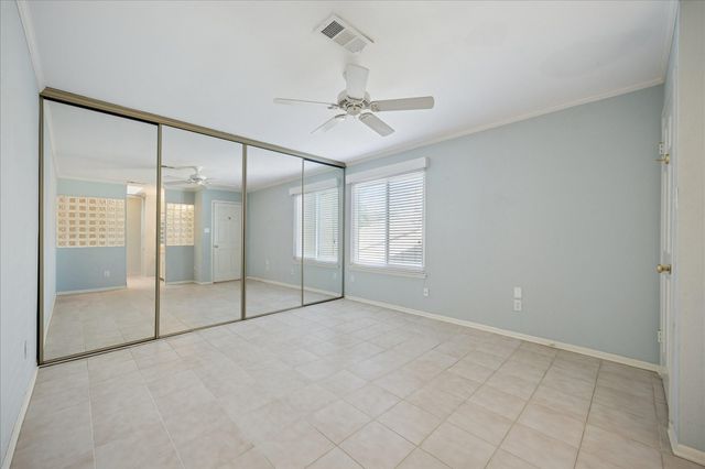 11521 Village Place Drive 154, Houston, TX 77077