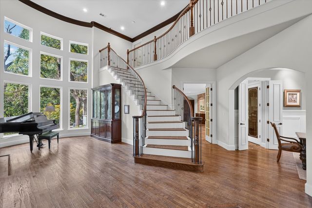 731 Creekwood Drive N, Fairview, TX 75069