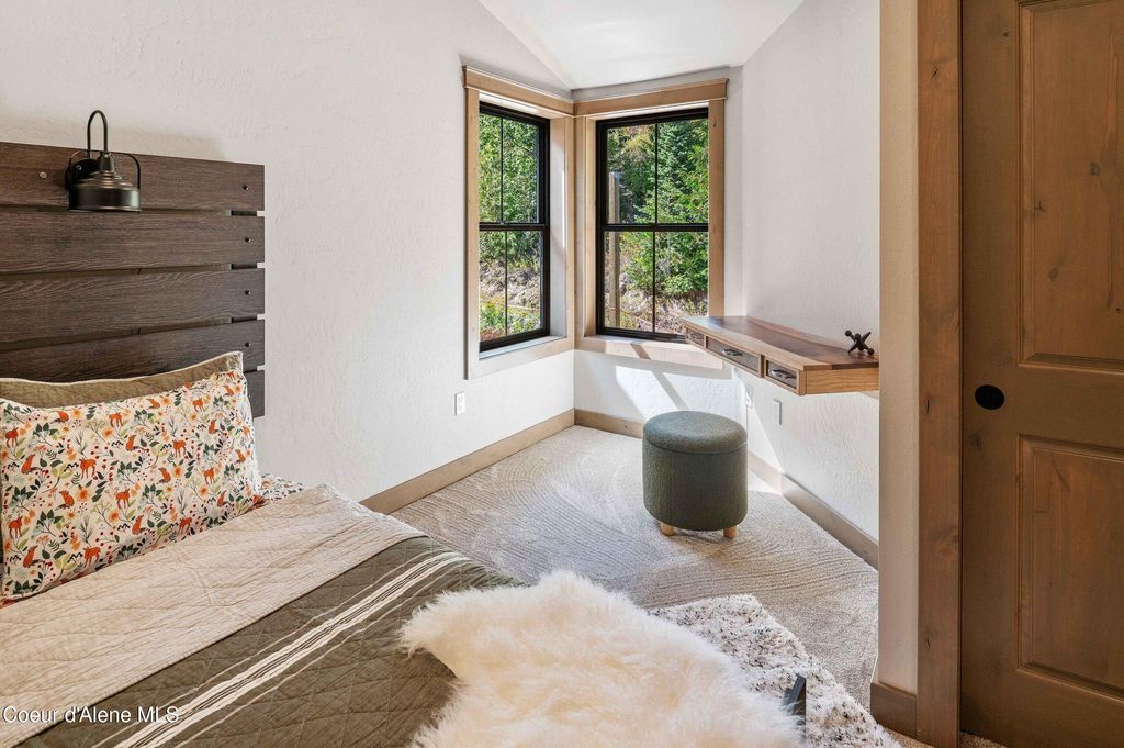 32 Olaf CT, Sandpoint, ID 83864 photo 16