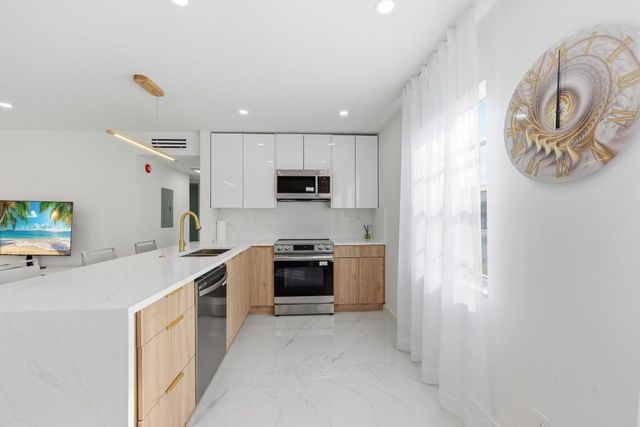 618 Normandy M, Delray Beach, FL 33484